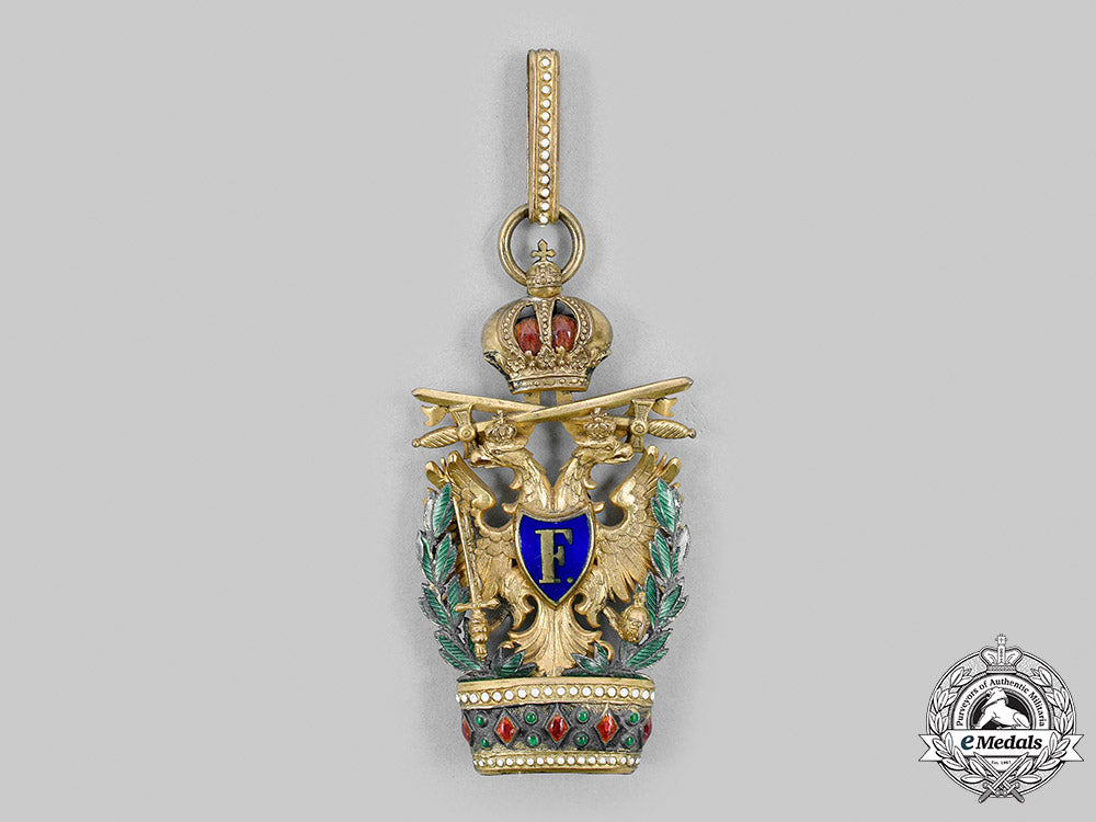 austria,_imperial._an_order_of_the_iron_crown,_ii_class_with_swords,_by_a.e_kochert,_c.1918_m20_2999_mnc9295_1