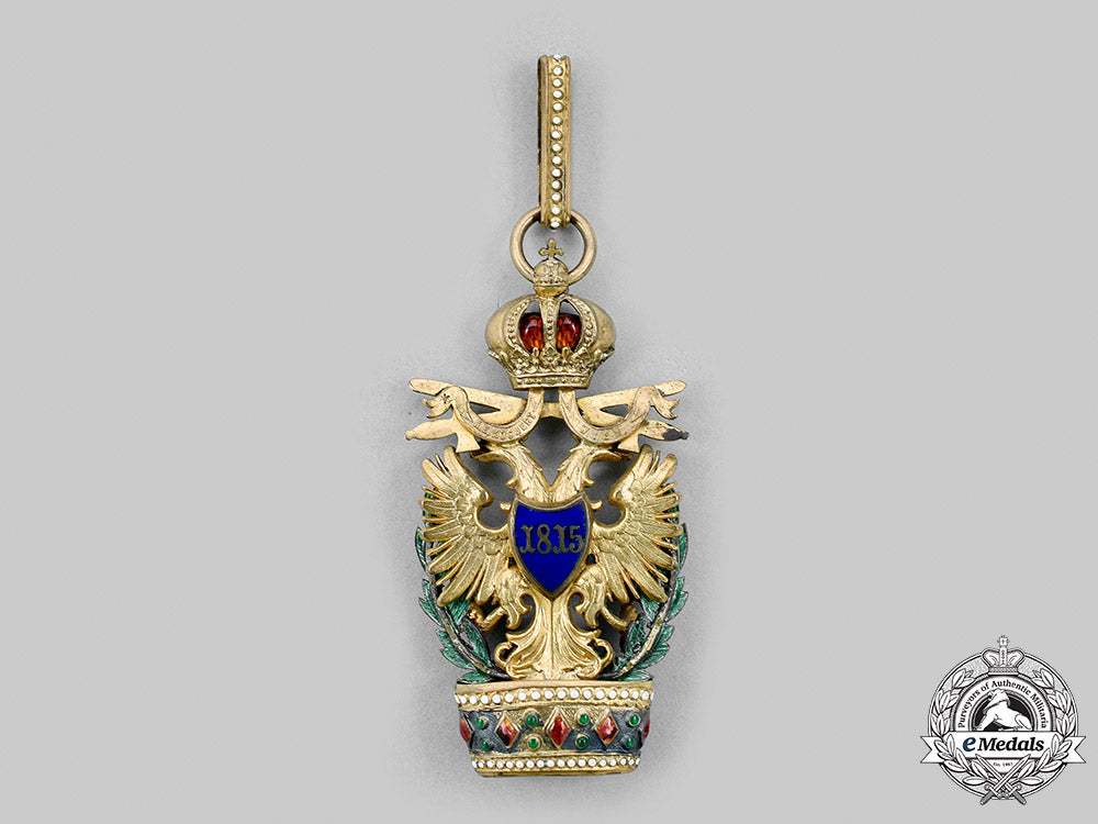austria,_imperial._an_order_of_the_iron_crown,_ii_class_with_swords,_by_a.e_kochert,_c.1918_m20_3000_mnc9297_1