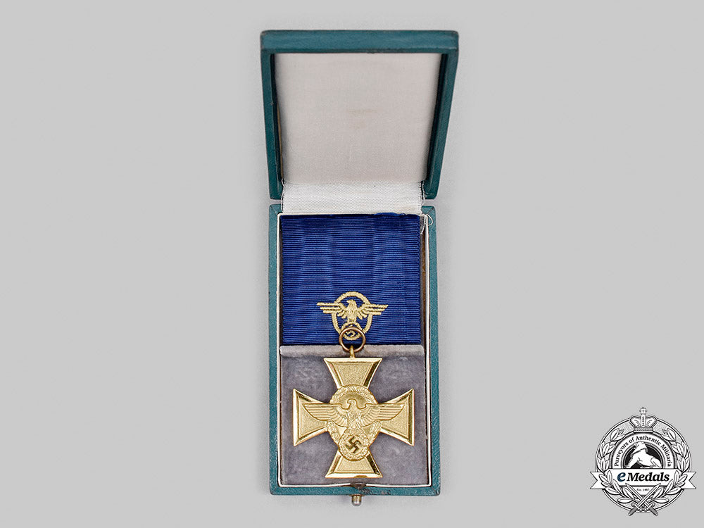 germany,_ordnungspolizei._a_long_service_award,_i_class_for25_years,_with_case_m20_398_mnc4950