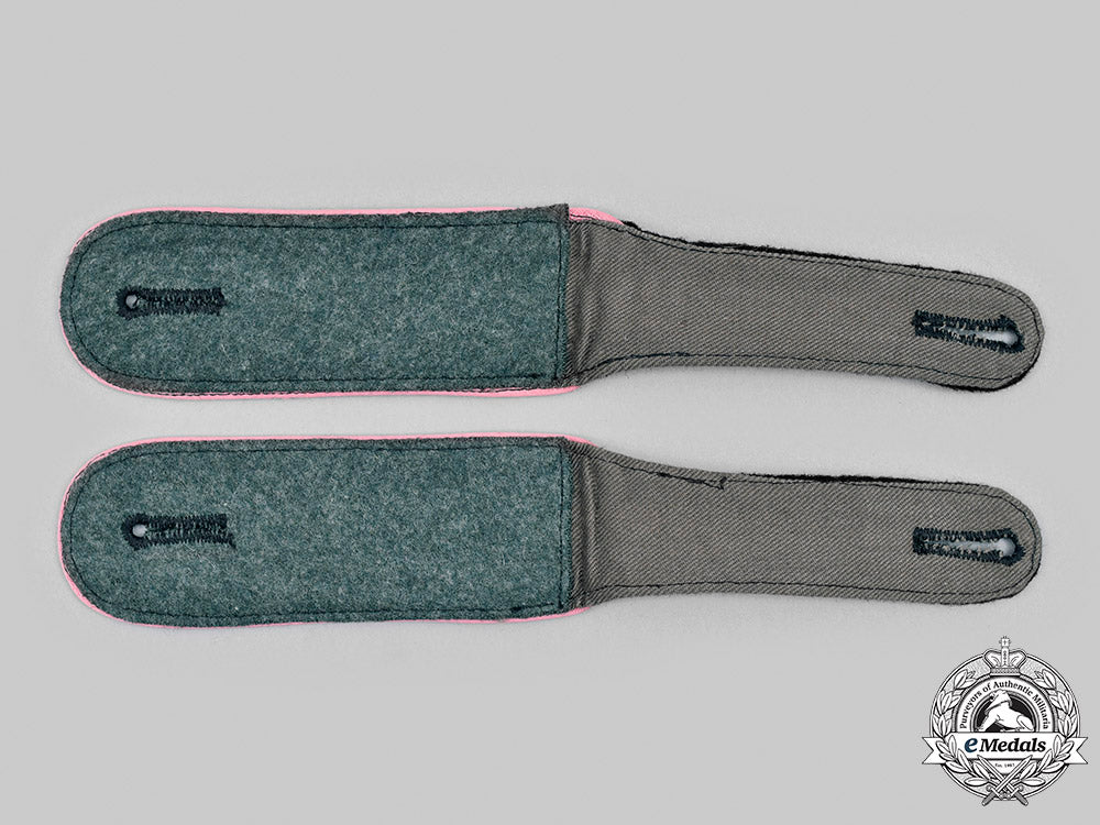 germany,_ss._a_set_of_waffen-_ss_panzer_mann_shoulder_straps_m20_630_mnc6869_1_1