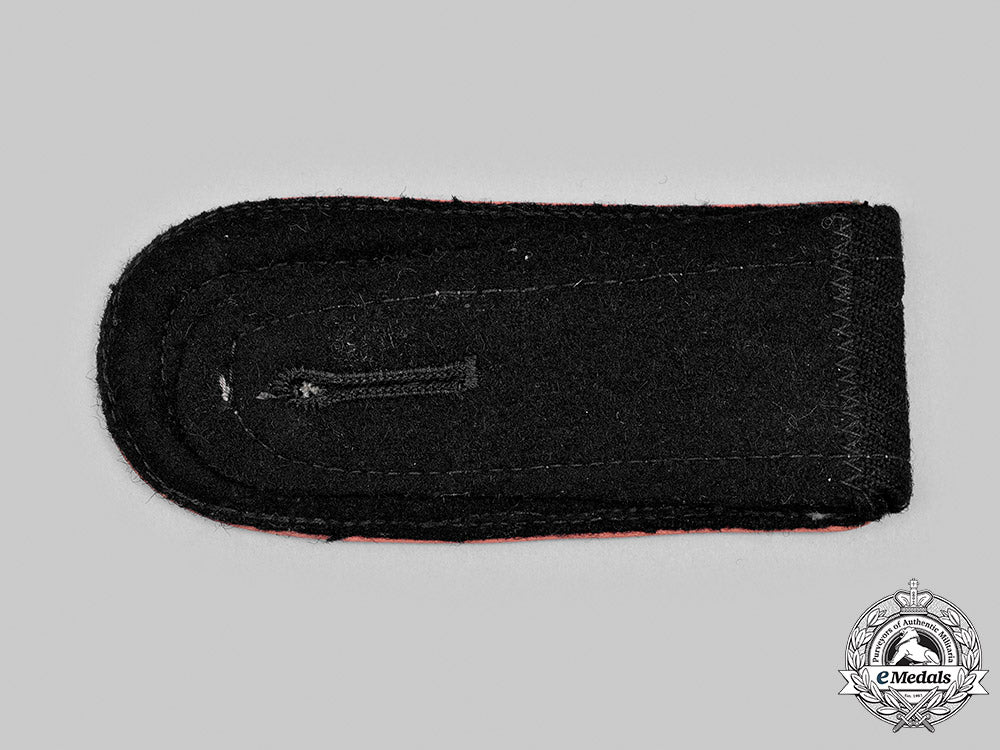 germany,_heer._a_heer_panzer_unteroffizier_shoulder_strap_m20_636_mnc6881