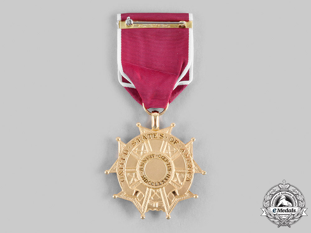 united_states._a_legion_of_merit,_legionnaire_grade_m20_729_emd7926_1