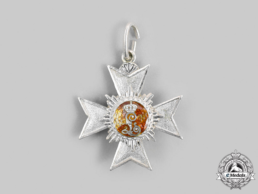 schaumburg-_lippe._a_princely_houseorder_cross,_iv_class,_miniature,_c.1915_m20_820_mnc0431_1_1