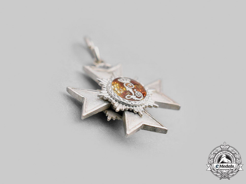 schaumburg-_lippe._a_princely_houseorder_cross,_iv_class,_miniature,_c.1915_m20_822_mnc0436_1_1