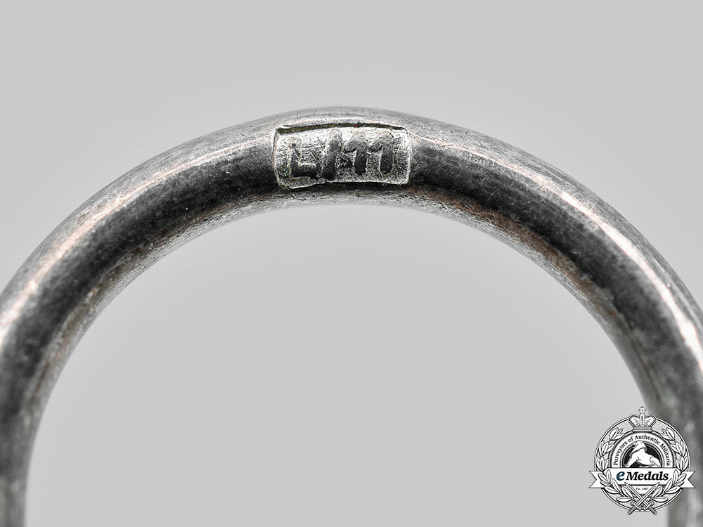 germany,_wehrmacht._a1939_iron_cross_ii_class,_by_wilhelm_deumer_m20_928_mnc3130