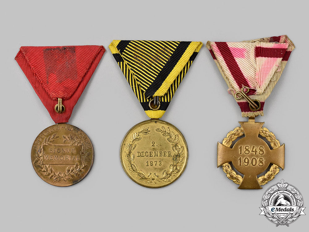 austria,_empire._a_lot_of_three_awards_m21_02__mnc0079