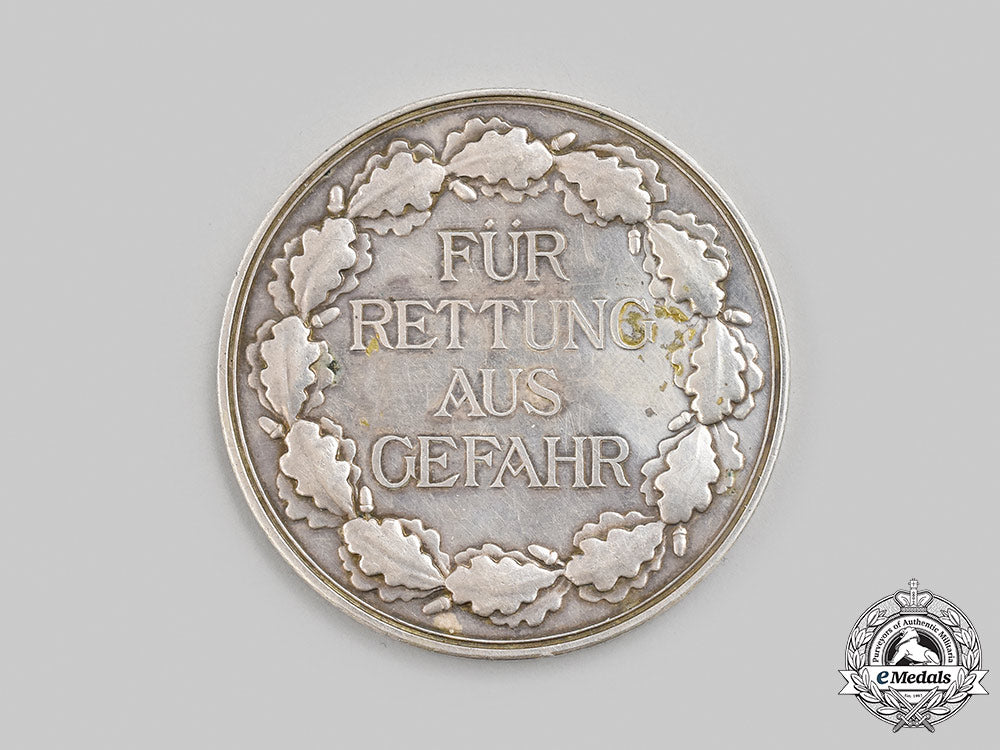 germany,_third_reich._a_medal_for_rescue_from_danger_m21_2003_1