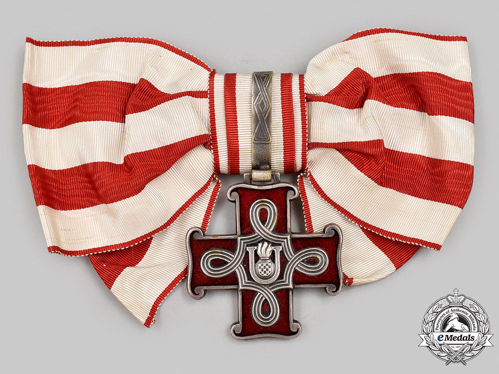 croatia,_independent_state._an_order_of_merit,_grand_cross,_christian_version,_c.1942_m21_790_1_1_1