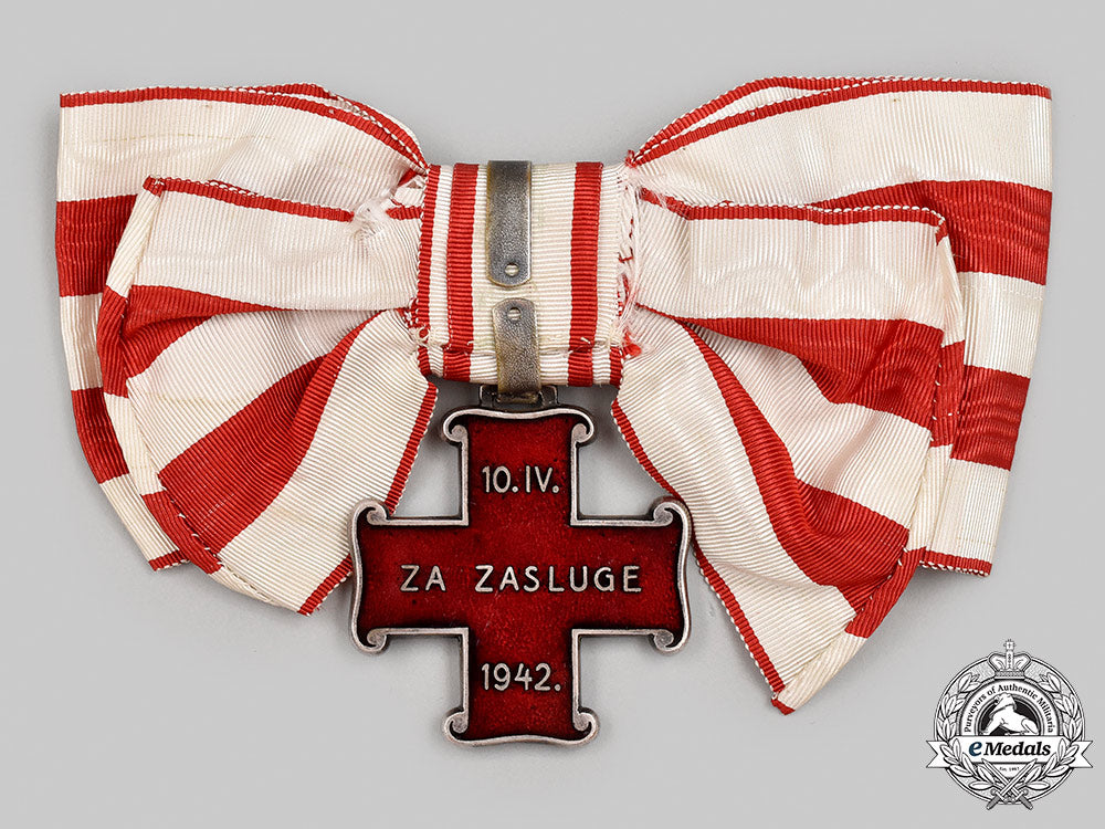 croatia,_independent_state._an_order_of_merit,_grand_cross,_christian_version,_c.1942_m21_791_1_1_1