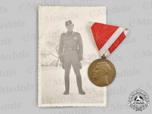 croatia,_independent_state._an_ante_pavelić_bravery_medal,_bronze_grade_medal,_c.1941_m21_849_1_1