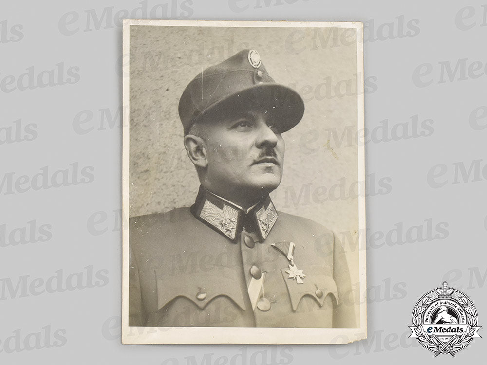 croatia,_independent_state._an_order_of_the_crown_of_king_zvonimir,_iii_class_with_swords,_c.1941_m21_935