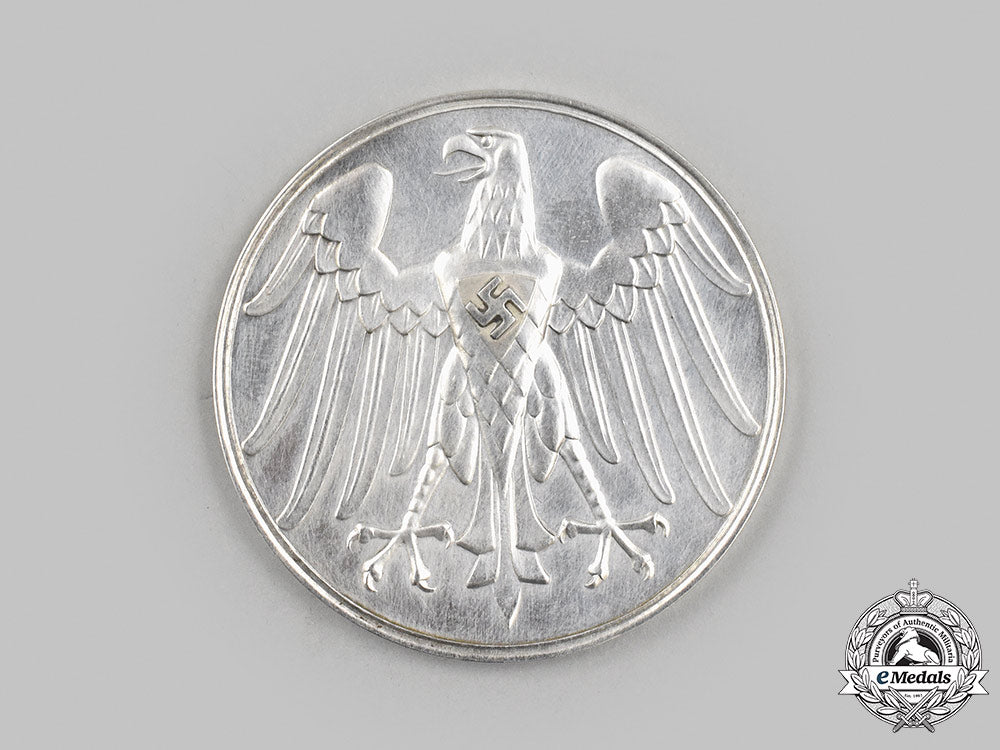 germany,_third_reich._a_medal_for_rescue_from_danger,_with_case,_by_the_prussian_mint_m21__mnc1346