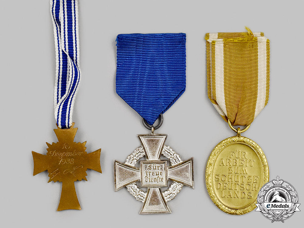 germany,_third_reich._a_mixed_lot_of_medals_m21__mnc2137_1