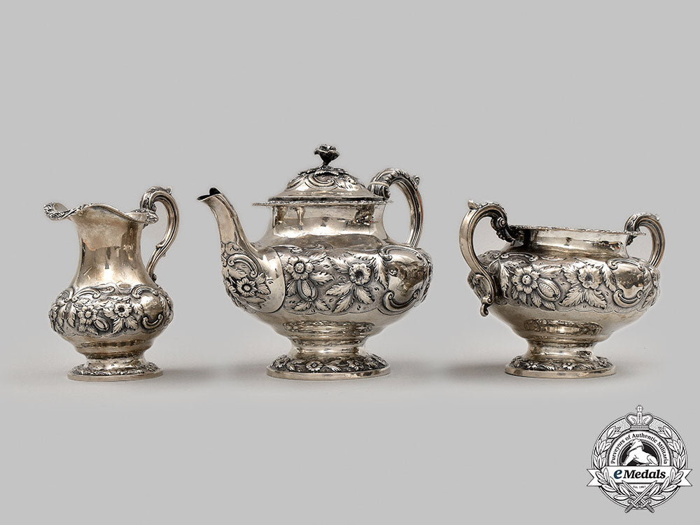 united_kingdom._a_silver_tea_set,_by_william_hunter,_c.1855_m21__mnc2284_1