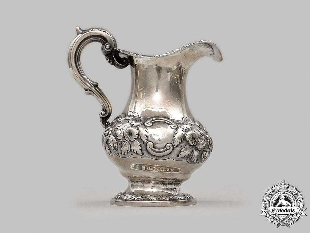 united_kingdom._a_silver_tea_set,_by_william_hunter,_c.1855_m21__mnc2299_1
