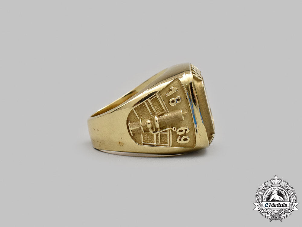 jewellery._a_yellow_gold&_diamond_hamilton_tiger_cats_souvenir_ring_m21__mnc2550_1