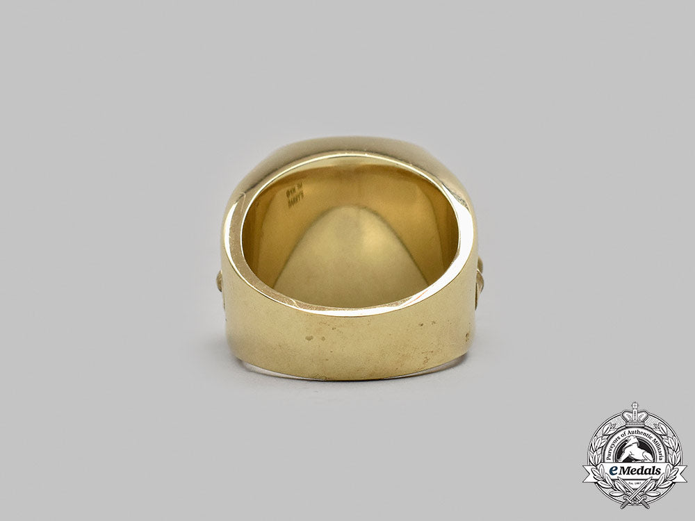 jewellery._a_yellow_gold&_diamond_hamilton_tiger_cats_souvenir_ring_m21__mnc2555_1