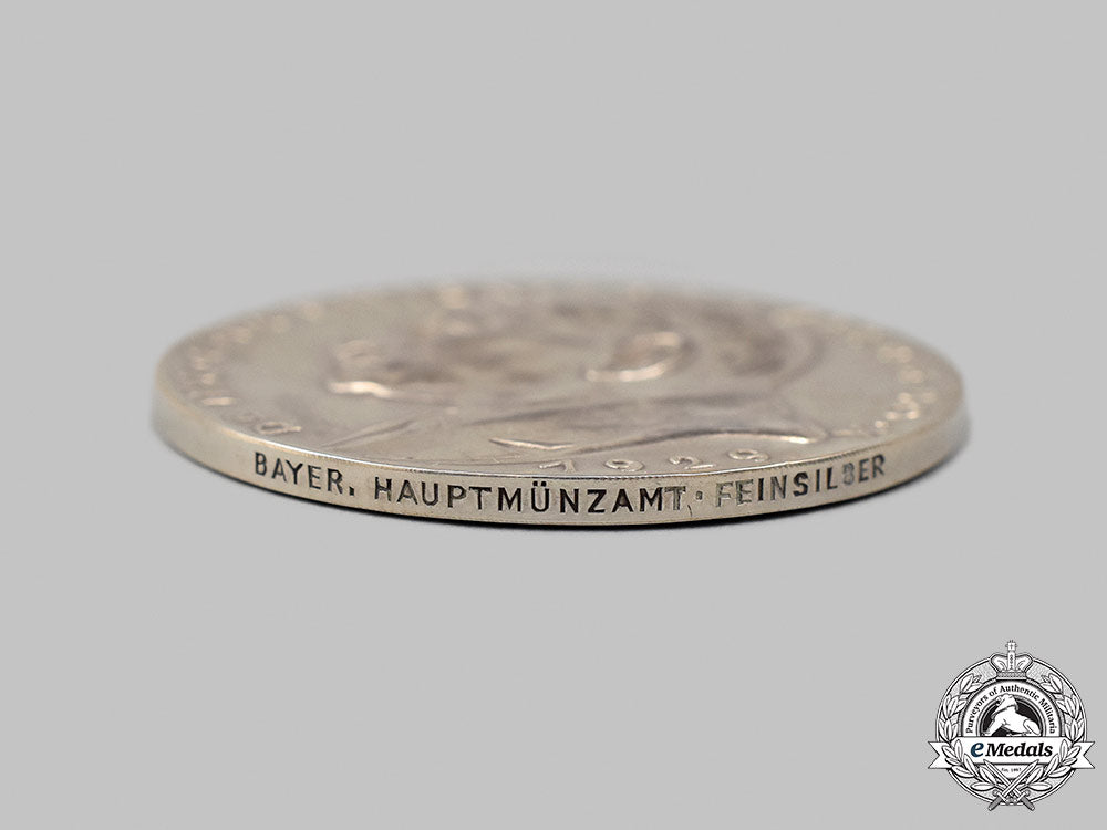 germany,_weimar_republic._a1929_dornier_do_x_commemorative_silver_medallion_m21_mnc5195