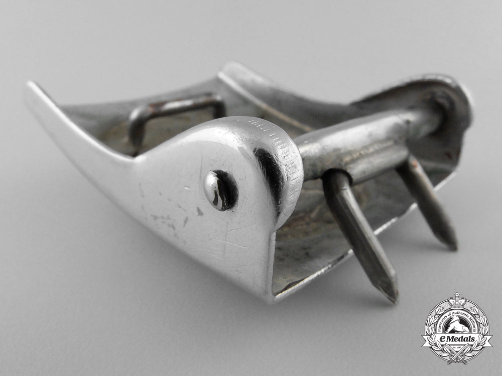 a1942_pattern_luftwaffe_enlisted_man's_belt_buckle_by_richard_sieper&_söhne_m_160