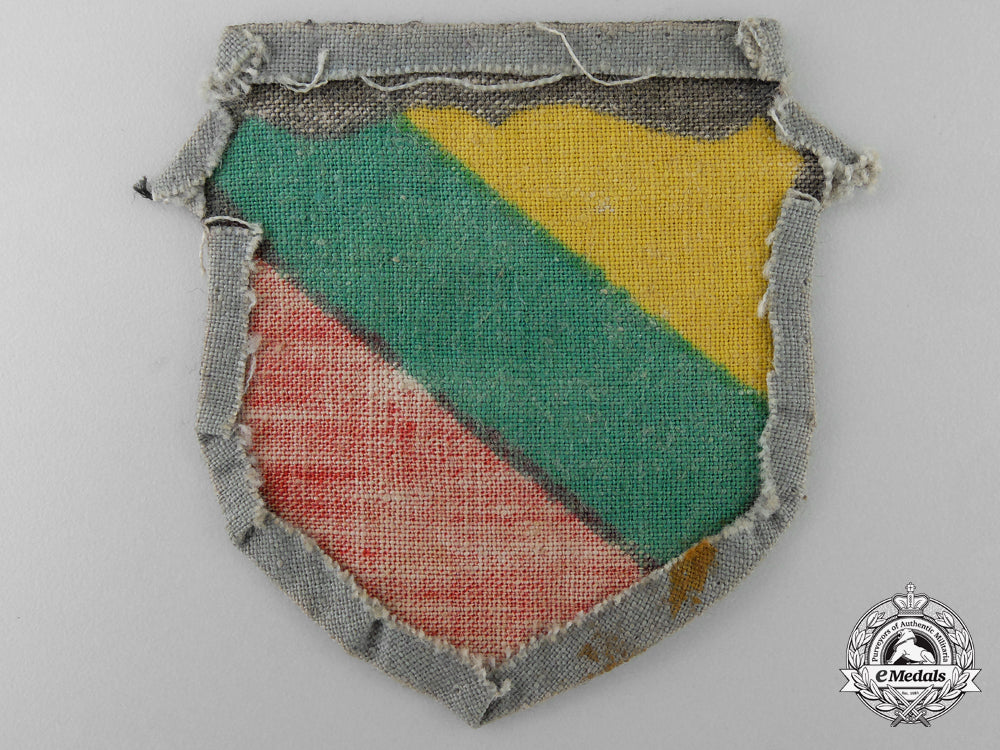 a_second_war_lithuanian_arm_shield_m_228