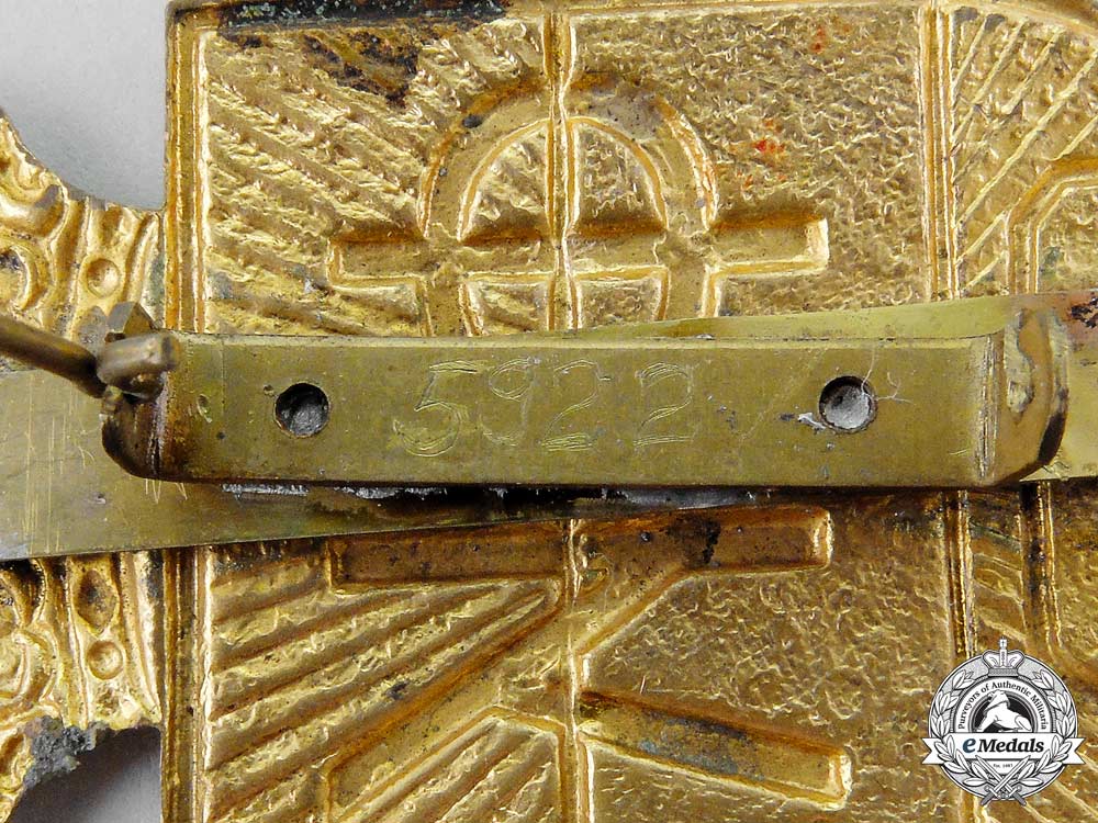 yugoslavia,_kingdom._a_badge_of_the_royal_financial_control_m_337_2