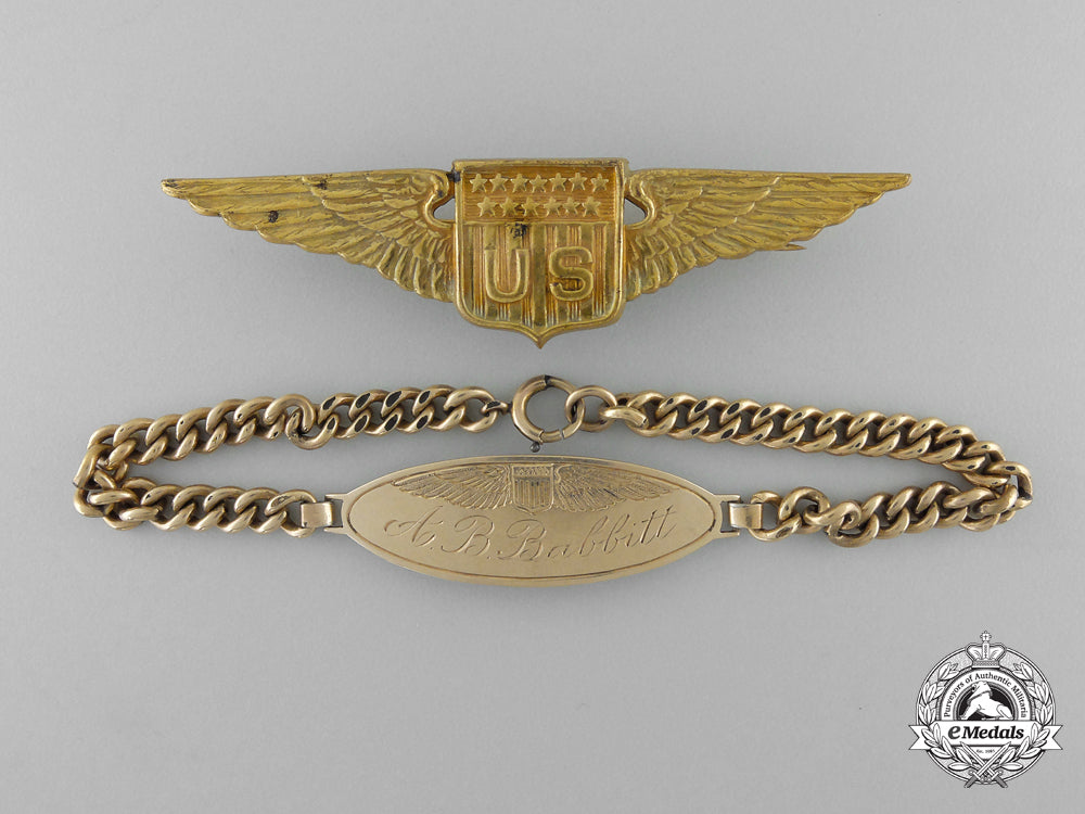 united_states._an_aviator's_wings_with_id_tag_to_a.b._babbitt,_c.1918_m_433_3_1