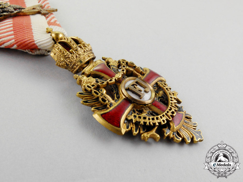 austria._an_austrian_order_of_franz_joseph,_knight's_cross_with_grand_cross_with_crossed_swords_clasp,_second_period(1914-1918)_by_karl_böhm_of_vienna_m_685_1