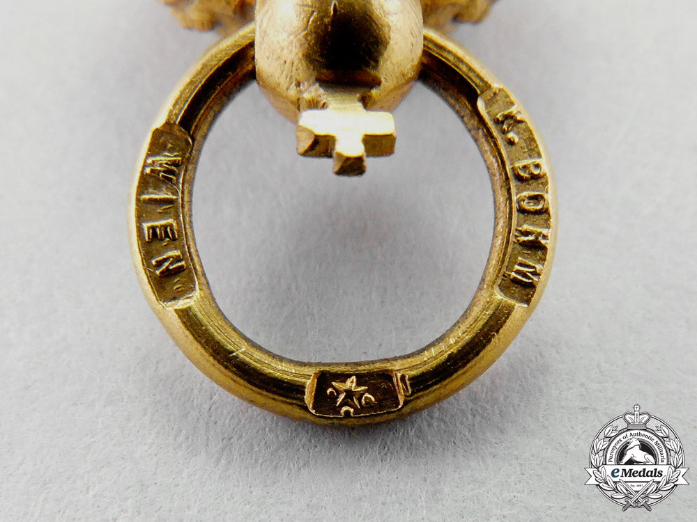austria._an_austrian_order_of_franz_joseph,_knight's_cross_with_grand_cross_with_crossed_swords_clasp,_second_period(1914-1918)_by_karl_böhm_of_vienna_m_687_1
