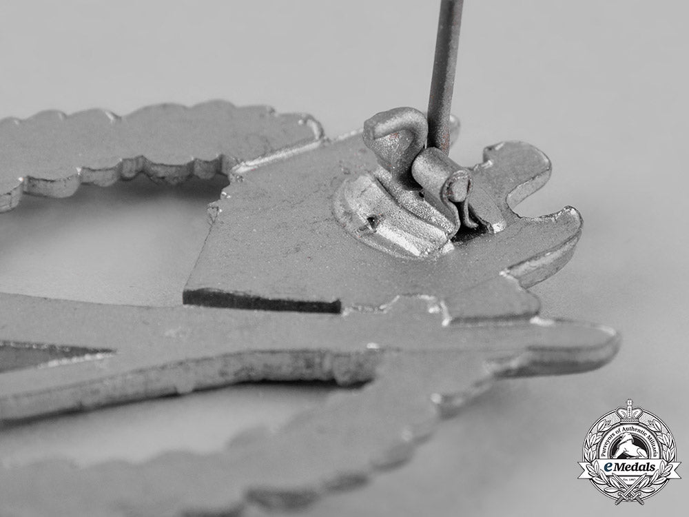 germany,_wehrmacht._a_silver_grade_infantry_assault_badge_ma18_0013