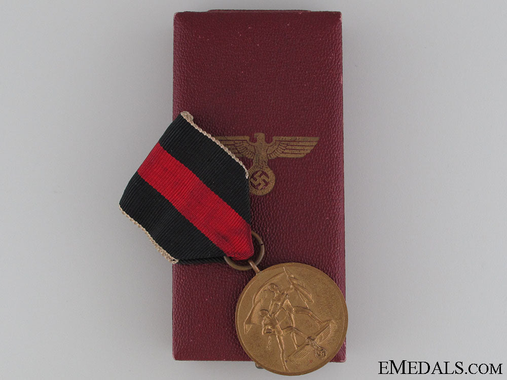 medal_to_commemorate1_october1938,_boxed_medal_to_commemo_5277be8befe9c