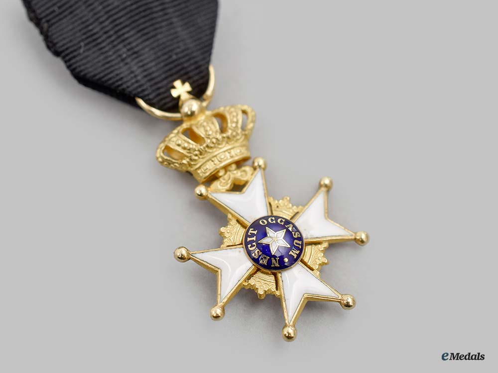 sweden,_kingdom._an_order_of_the_north_star,_miniature_in_gold__mnc3885-_1_