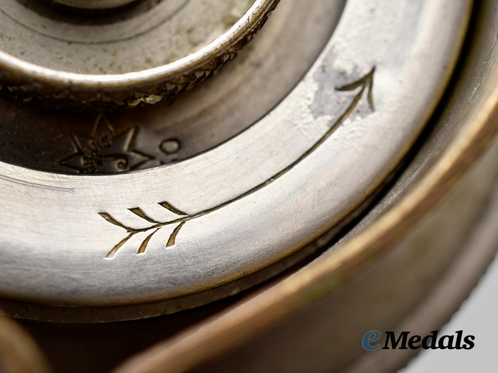 germany,_luftwaffe._a_board_clock,_with_stand,_by_junghans__mnc4534_1