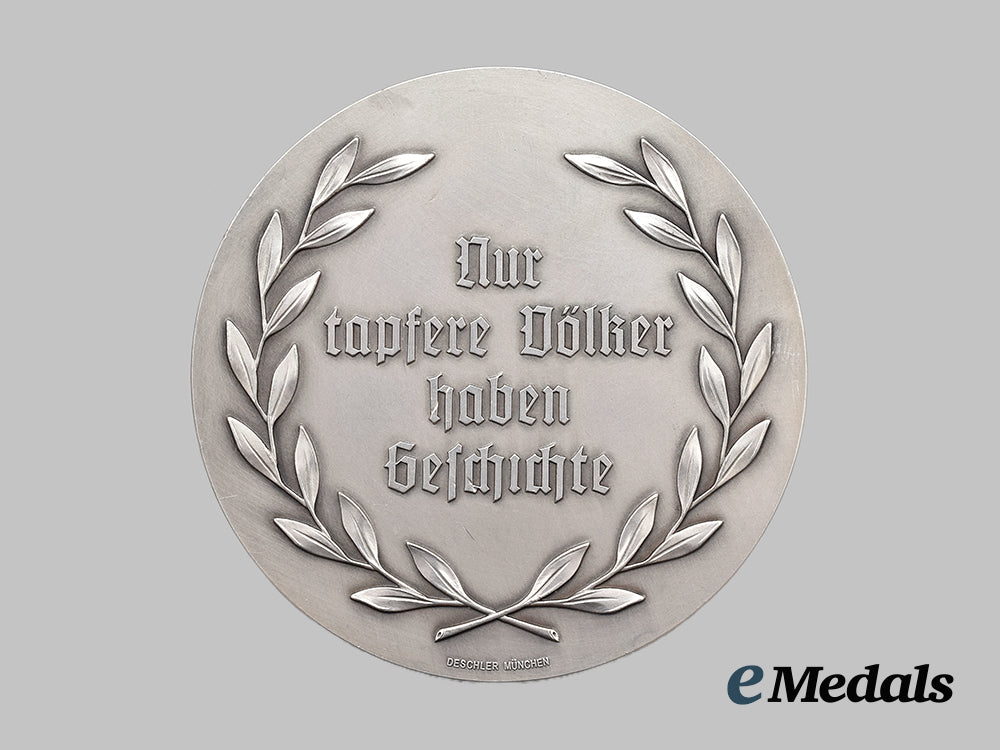 germany,_third_reich._a_prototype_table_medal_for_the1940_nuremberg_rally,_by_deschler&_sohn__mnc5518_1