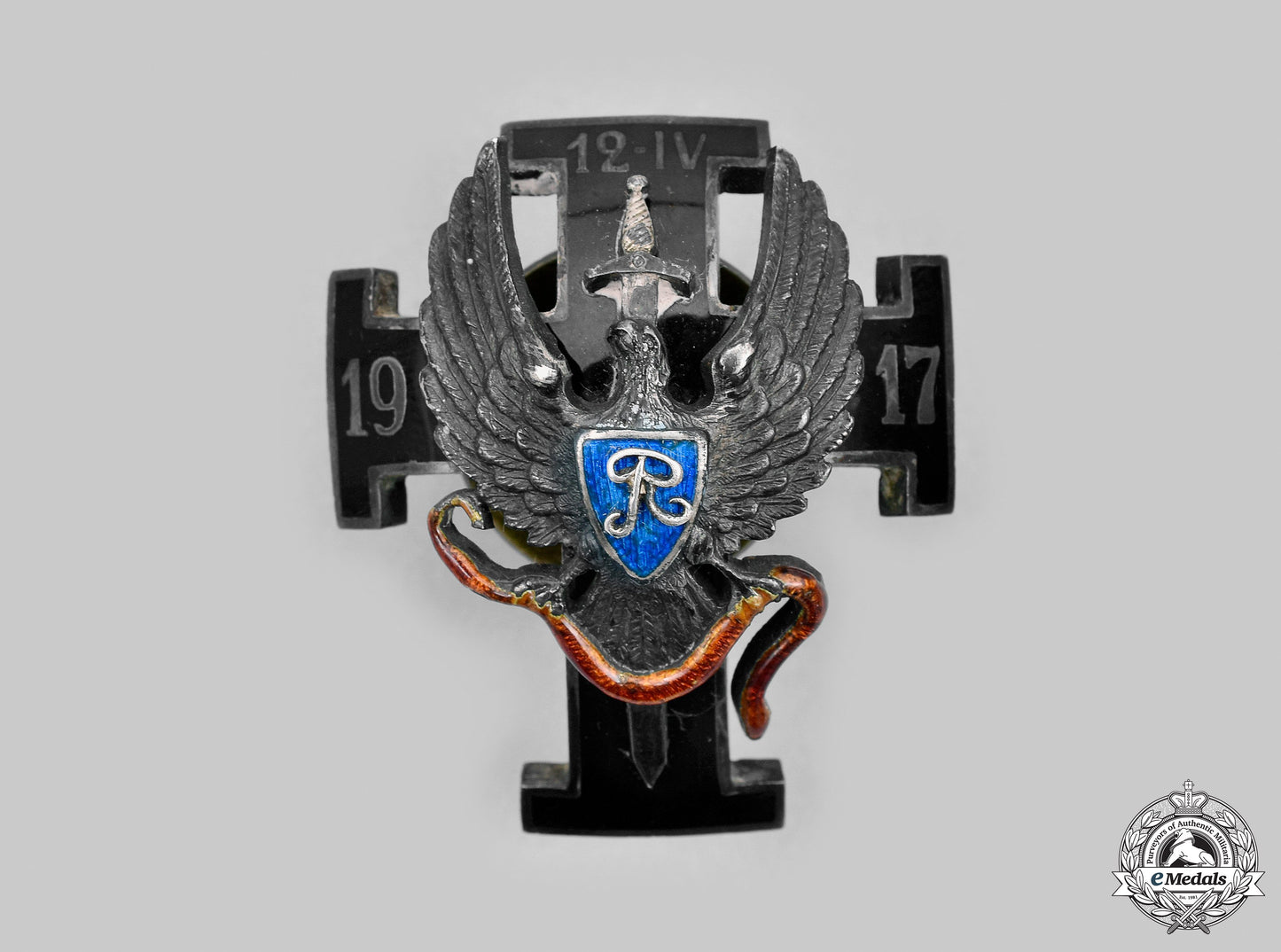 estonia._a_rare_cavalry_regiment_badge,_c.1918__mnc5878_m20_0292_1_1