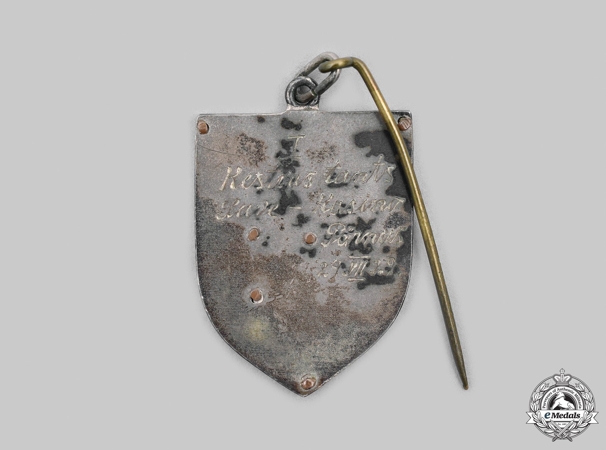 estonia,_republic._unknown_badge,1929__mnc5913_m20_0269_1_1