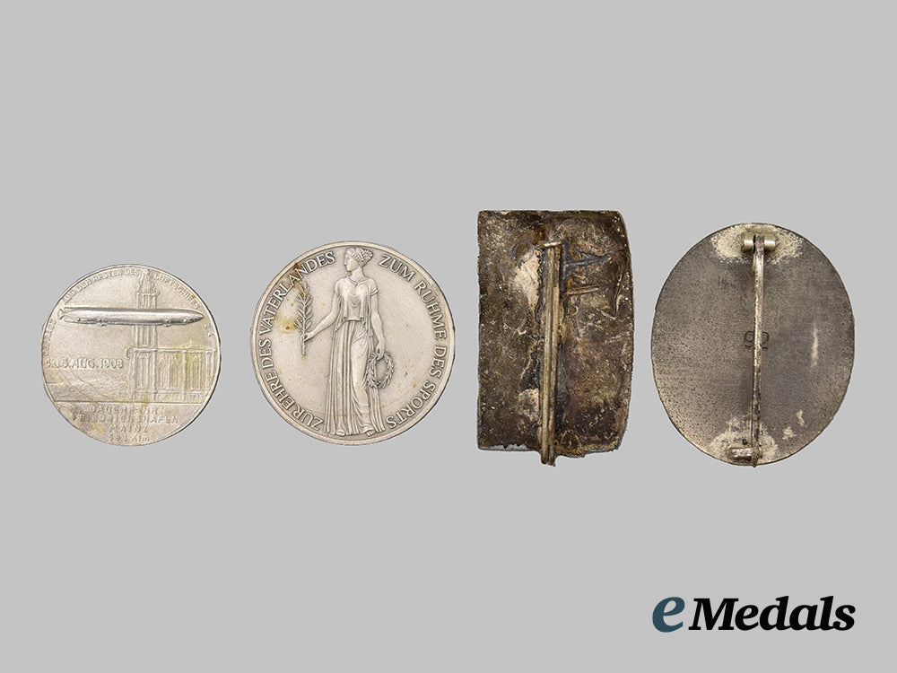 germany,_third_reich._a_mixed_lot_of_badges__mnc6239