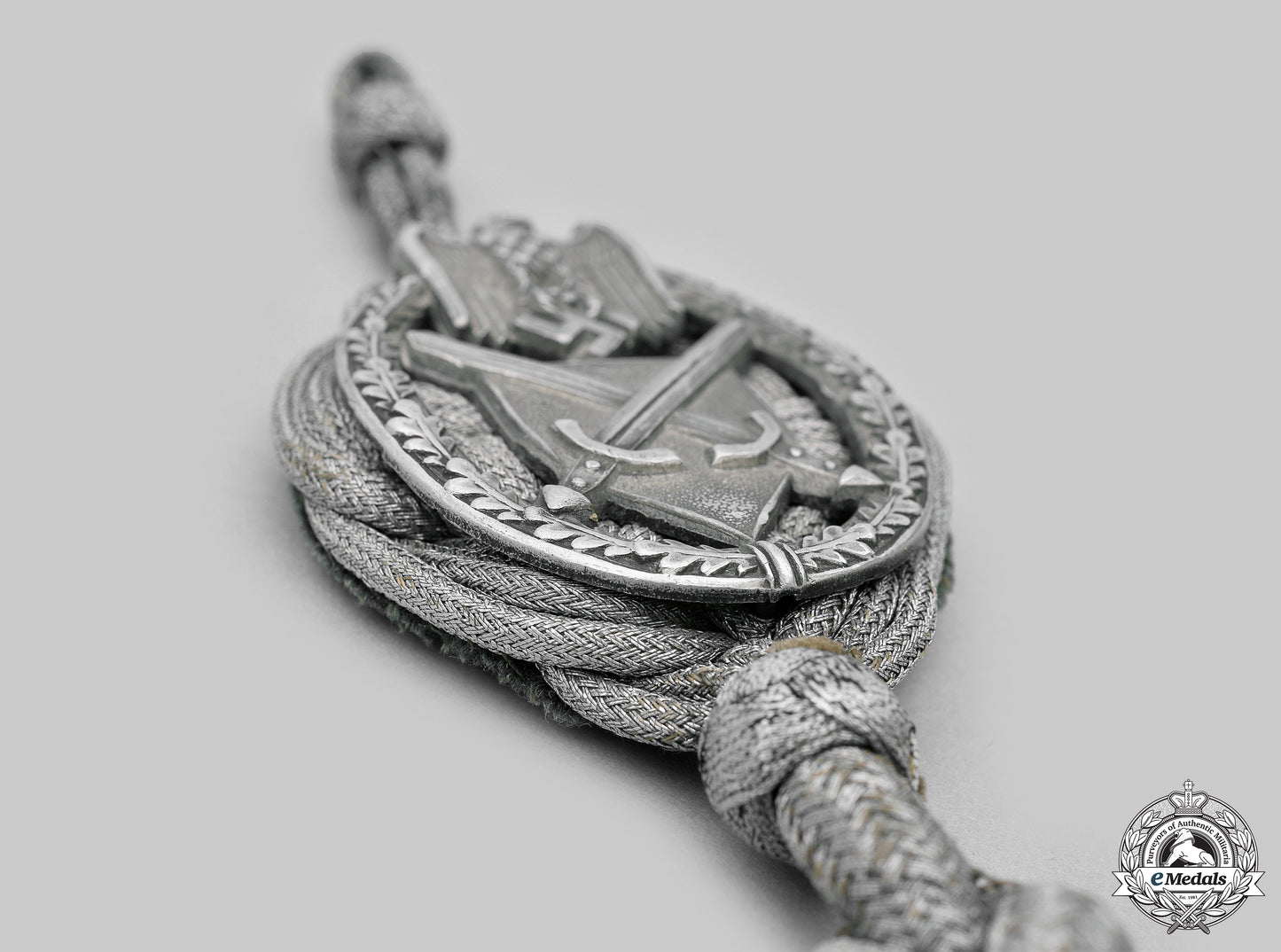 germany,_heer._a_marksmanship_lanyard,_grade_v__mnc7074_m20_0605_1