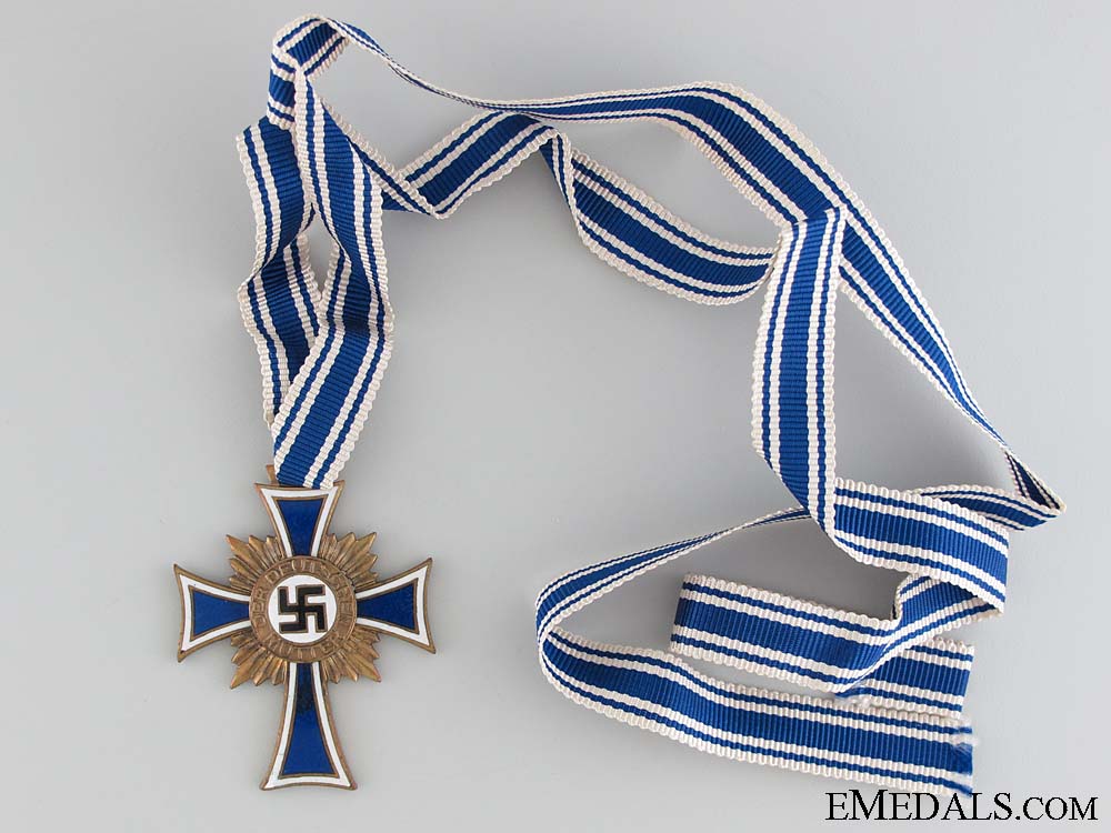 mother's_cross;_bronze_grade_mother_s_cross___52ff8a5f7775e