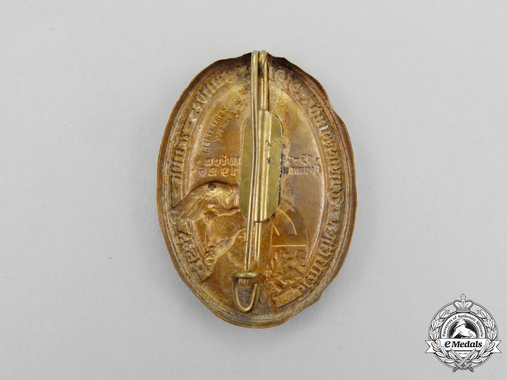 a1926_german_gymnastics_league_vienna_gymnastics_festival_badge_n_157_1