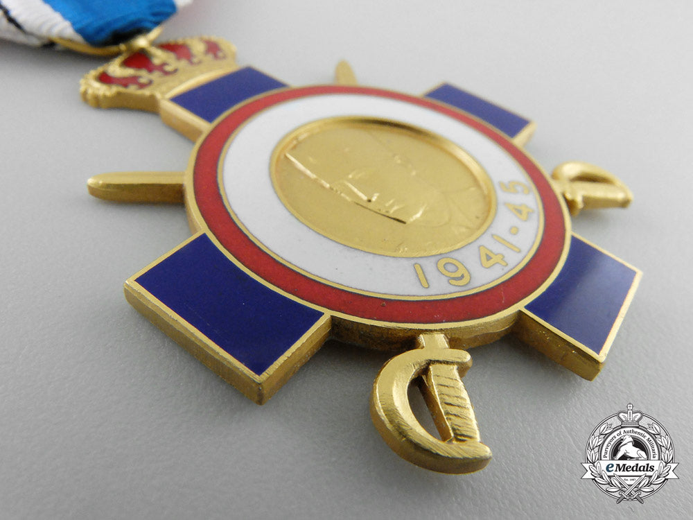 an_english1941-1945_serbian_commemorative_cross_n_178