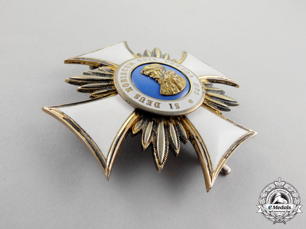 hesse._an1881-1918_issue_order_of_philip_the_magnanimous_commander’s_breast_star_with_golden_rays_n_837_1