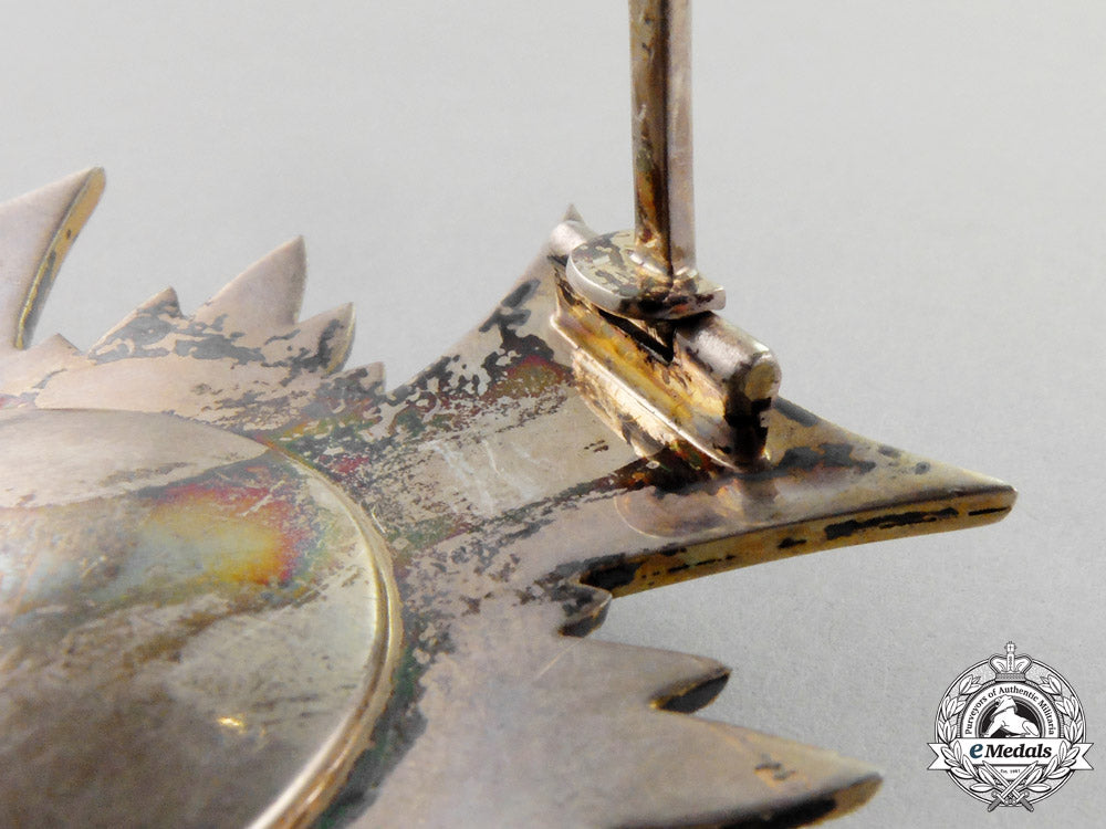 hesse._an1881-1918_issue_order_of_philip_the_magnanimous_commander’s_breast_star_with_golden_rays_n_840_1