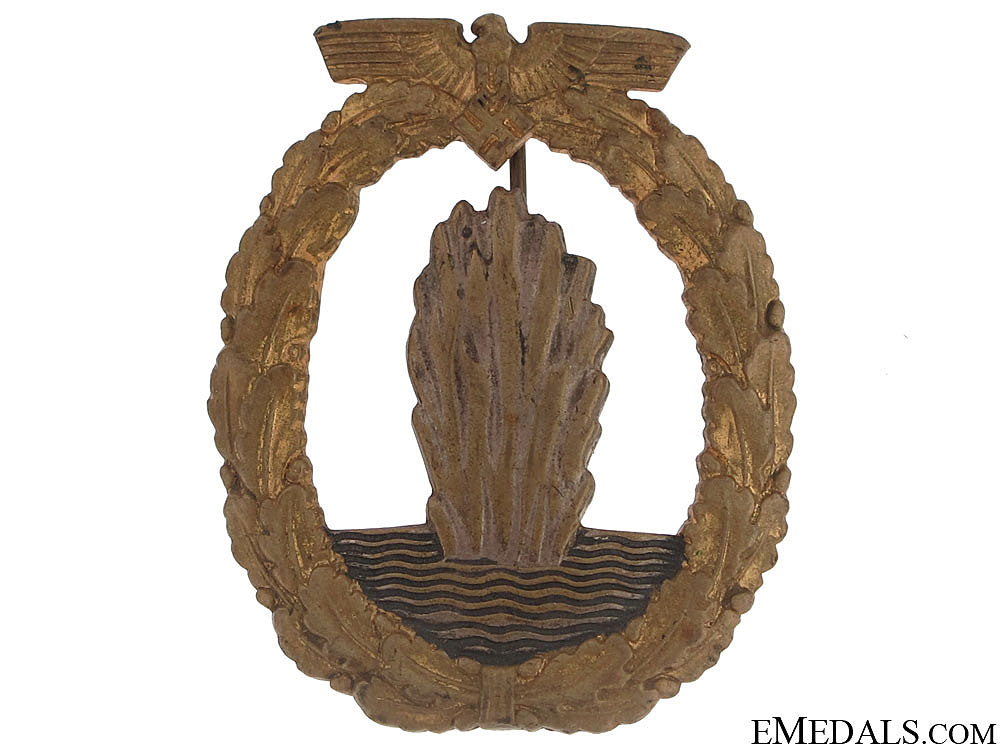 naval_minesweeper_badge1940-_named_naval_minesweepe_509d6c6c1f6db