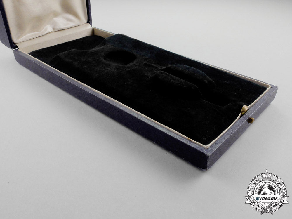 serbia,_kingdom._a_case_for_order_of_st._sava,2_nd_class,_by_bertrand,_paris_o_058_1_1_1