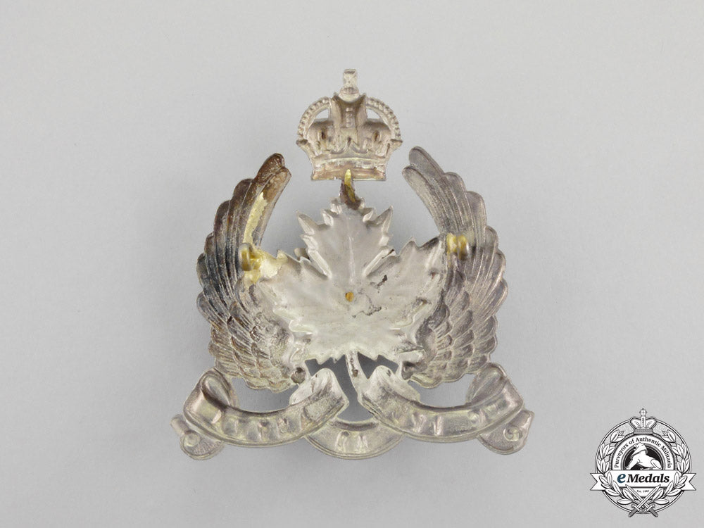 canada,_dominion._a_canadian_air_force(_caf)_field_service_cap_badge,_c.1920_o_404_1_1