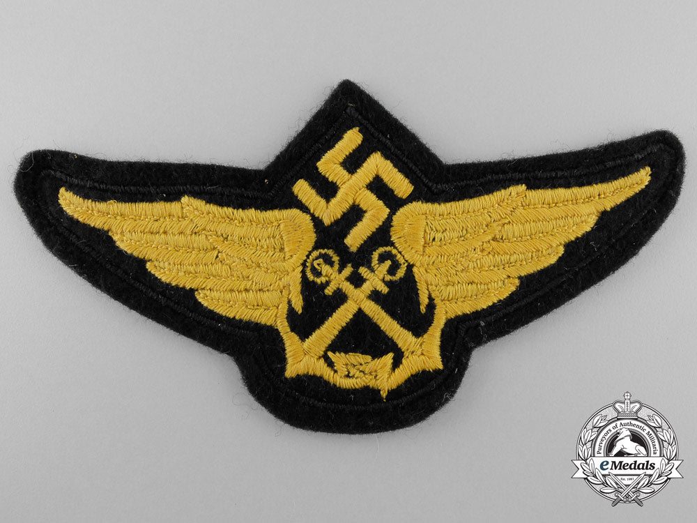 a_very_scarce_second_war_german_navy_pilot's_insignia_o_457