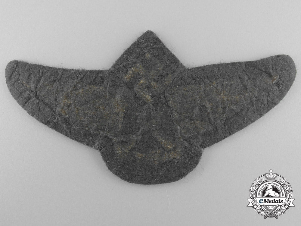 a_very_scarce_second_war_german_navy_pilot's_insignia_o_458