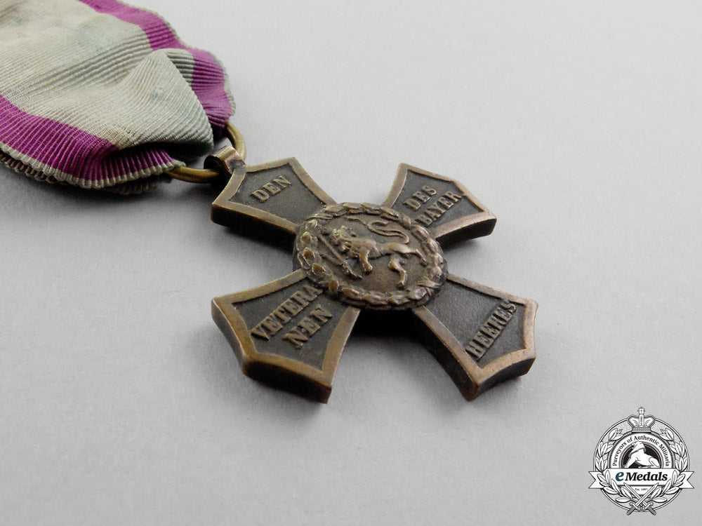 bavaria._an1848_veteran’s_cross_for_participants_of_the1790-1812_conflicts_o_488_1_1