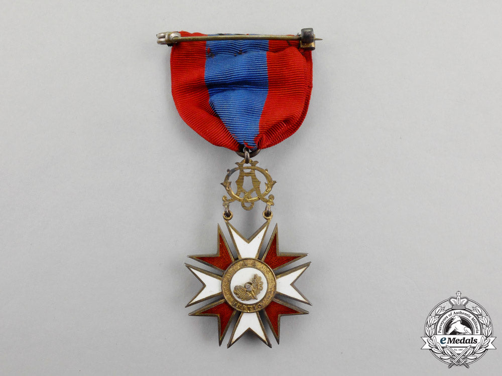 united_states._an_american_insignia_of_the_colonial_order_of_the_acorn_badge_o_961_1