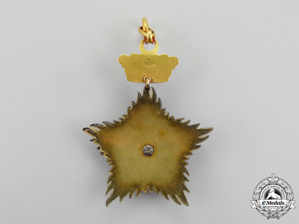 malaysia._a_most_illustrious_order_of_the_crown_of_johor,_knight_commander_badge_p_084_1
